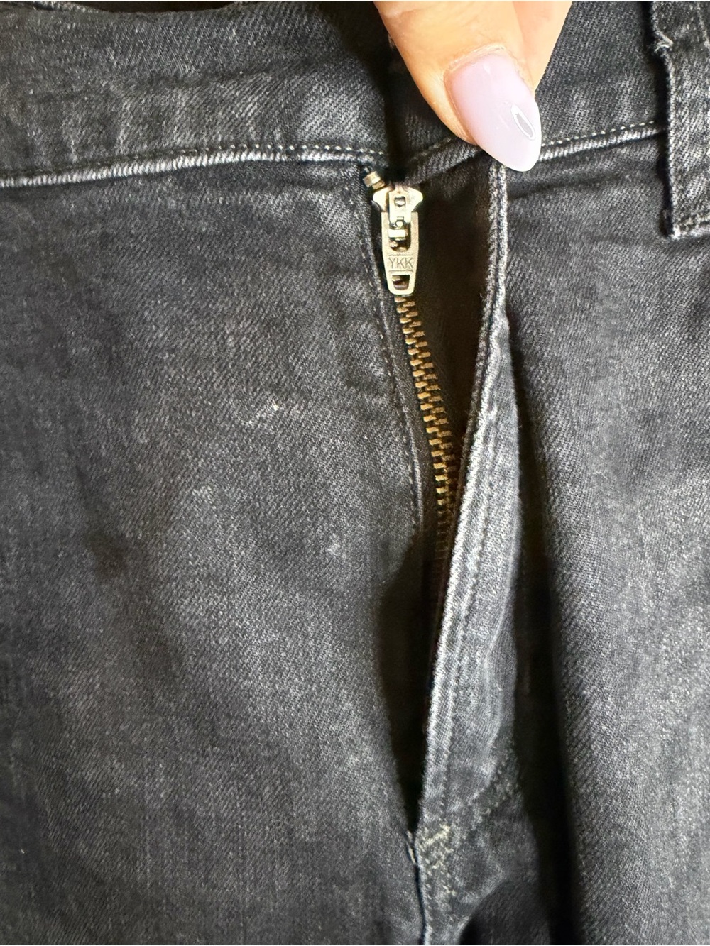 Agolde Men’s Distressed Black Jeans 34x28 - Picture 6 of 9